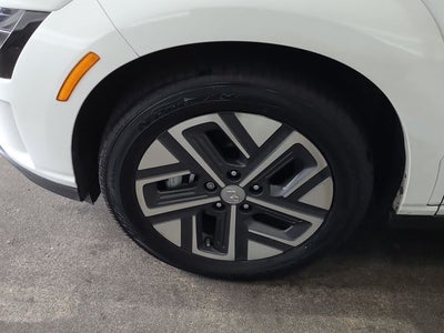 2023 Hyundai Kona Electric SE