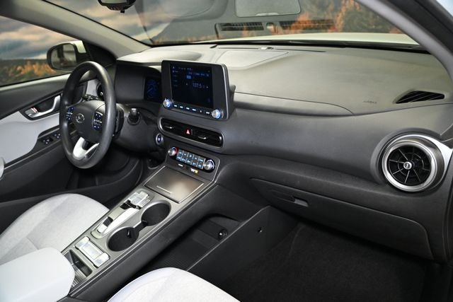 2023 Hyundai Kona Electric SE