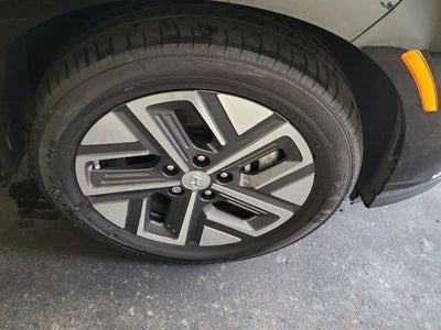 2023 Hyundai Kona Electric SE