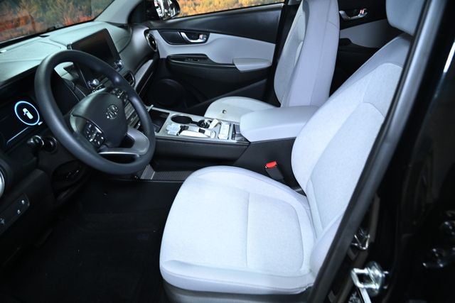 2023 Hyundai Kona Electric SE
