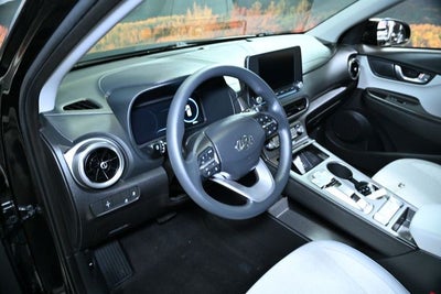 2023 Hyundai Kona Electric SE