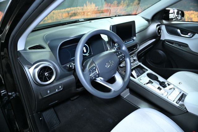 2023 Hyundai Kona Electric SE
