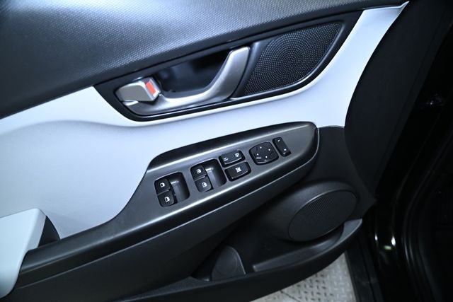 2023 Hyundai Kona Electric SE