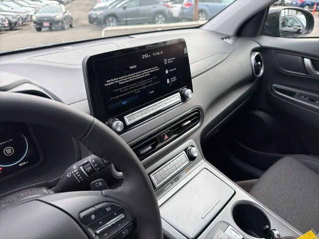 2023 Hyundai Kona Electric SEL