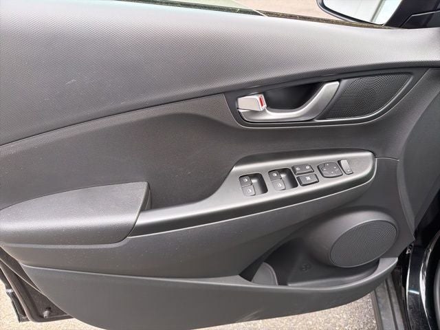 2023 Hyundai Kona Electric SEL