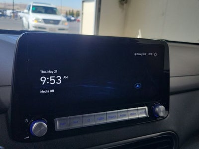 2023 Hyundai Kona Electric SEL