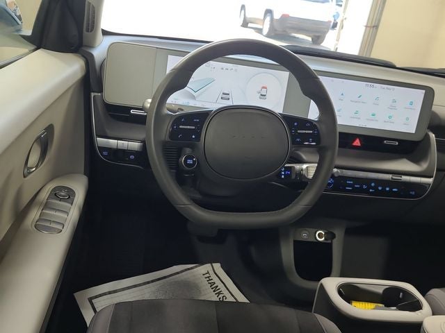 2023 Hyundai IONIQ 5 SE Standard Range