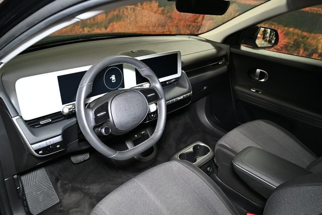 2024 Hyundai IONIQ 5 SE