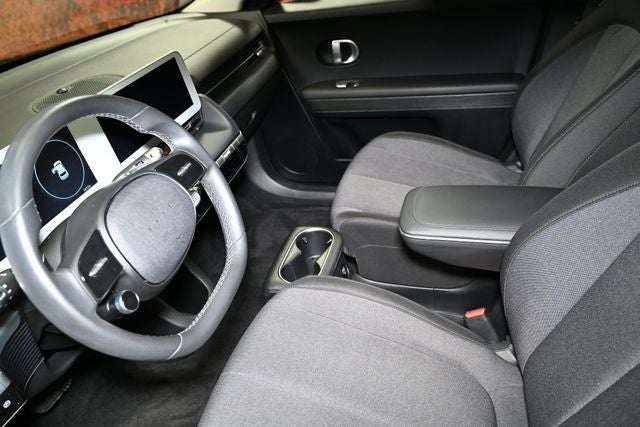 2024 Hyundai IONIQ 5 SE