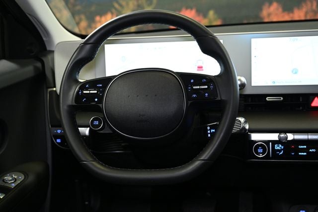 2024 Hyundai IONIQ 5 SE