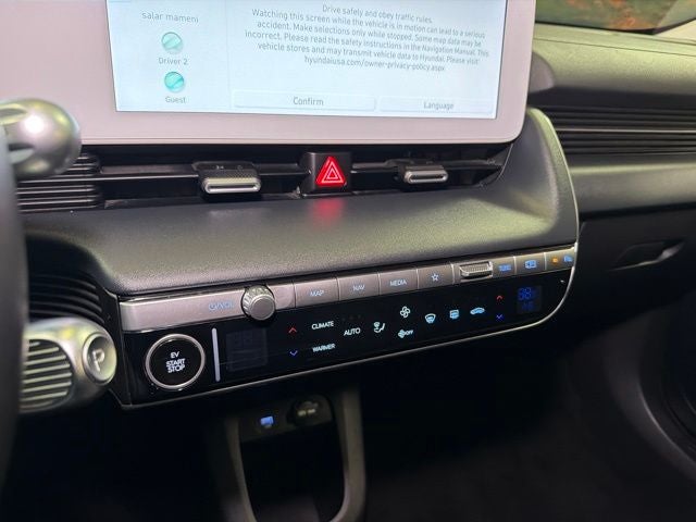 2024 Hyundai IONIQ 5 SE
