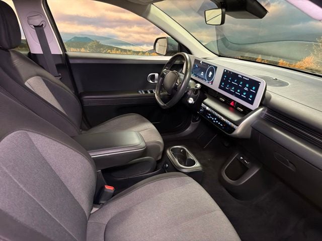 2024 Hyundai IONIQ 5 SE