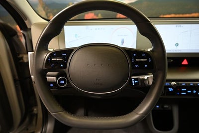 2024 Hyundai IONIQ 5 SE