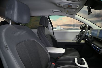 2024 Hyundai IONIQ 5 SE