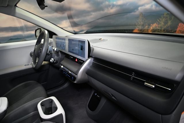 2024 Hyundai IONIQ 5 SE