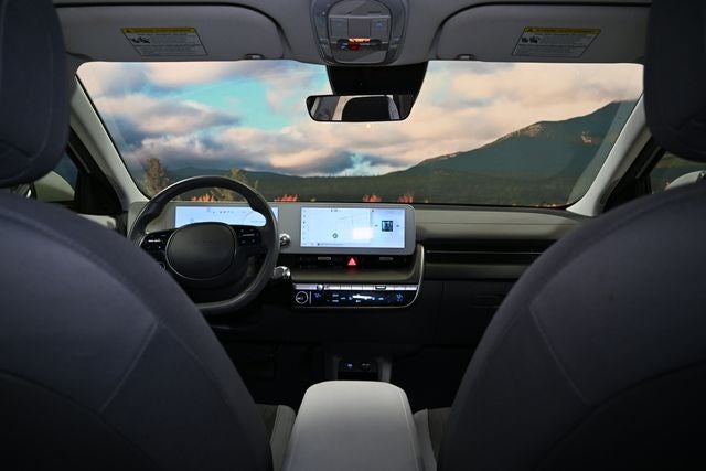 2024 Hyundai IONIQ 5 SE