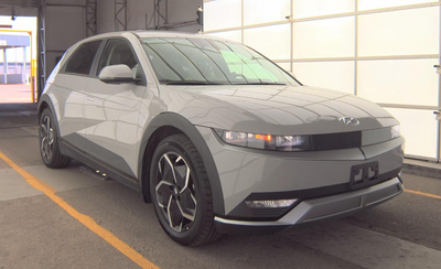 2024 Hyundai IONIQ 5 SE