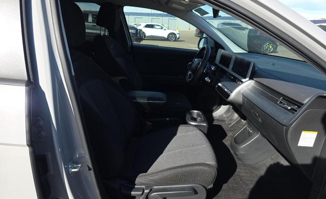 2024 Hyundai IONIQ 5 SE