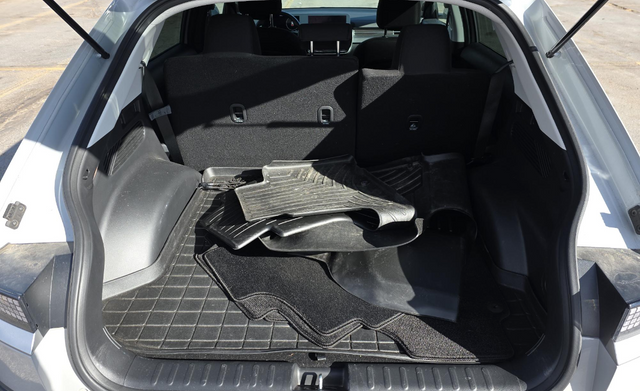 2024 Hyundai IONIQ 5 SE