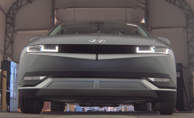 2024 Hyundai IONIQ 5 SEL