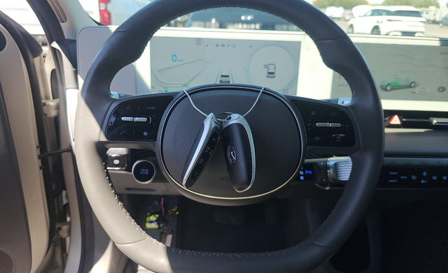 2024 Hyundai IONIQ 5 SEL