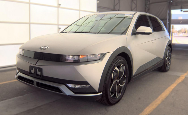 2024 Hyundai IONIQ 5 SEL