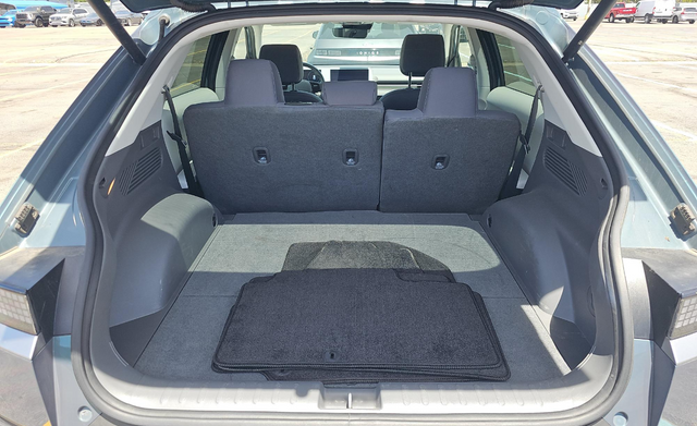 2024 Hyundai IONIQ 5 SEL