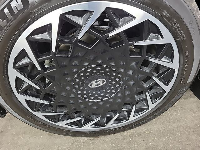 2024 Hyundai IONIQ 5 Limited