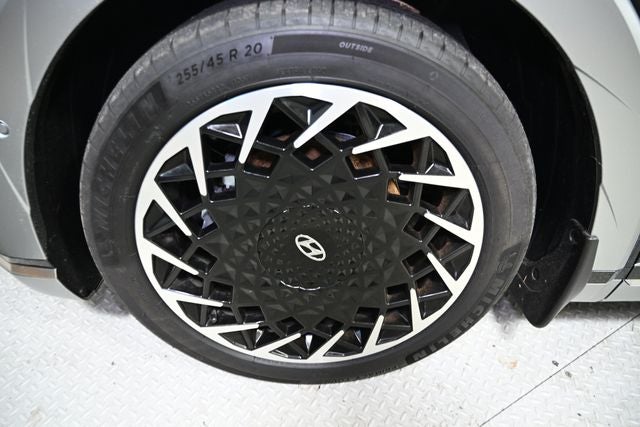 2024 Hyundai IONIQ 5 Limited