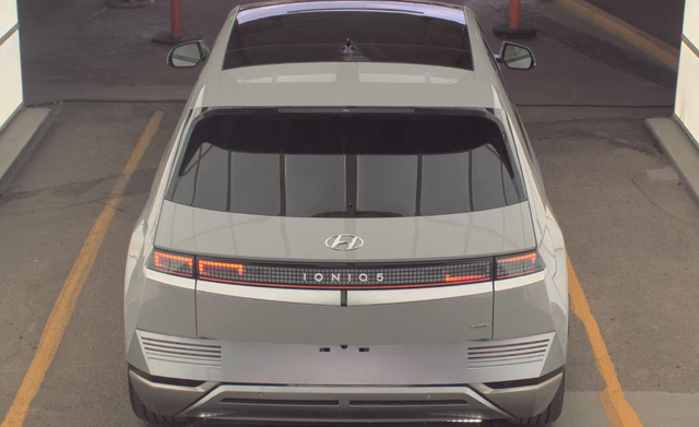 2024 Hyundai IONIQ 5 Limited