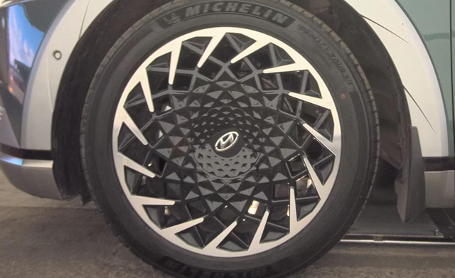 2024 Hyundai IONIQ 5 Limited