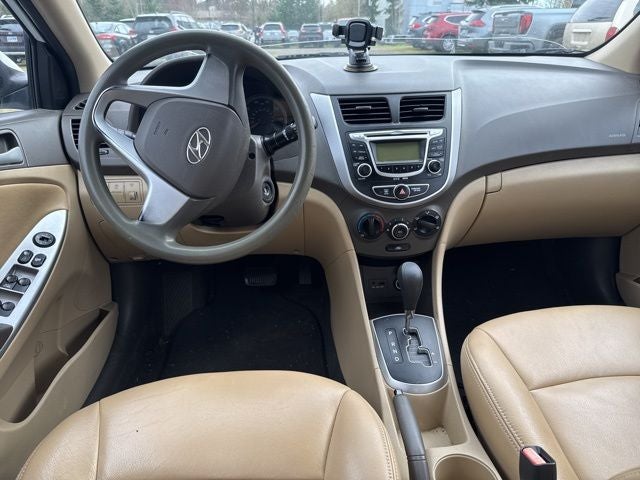 2013 Hyundai Accent GLS