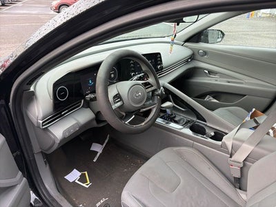 2022 Hyundai Elantra SEL