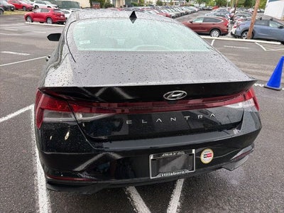 2022 Hyundai Elantra SEL