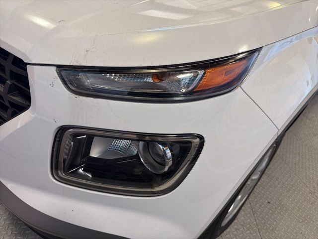 2023 Hyundai Venue SE