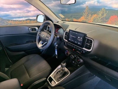 2023 Hyundai Venue SE