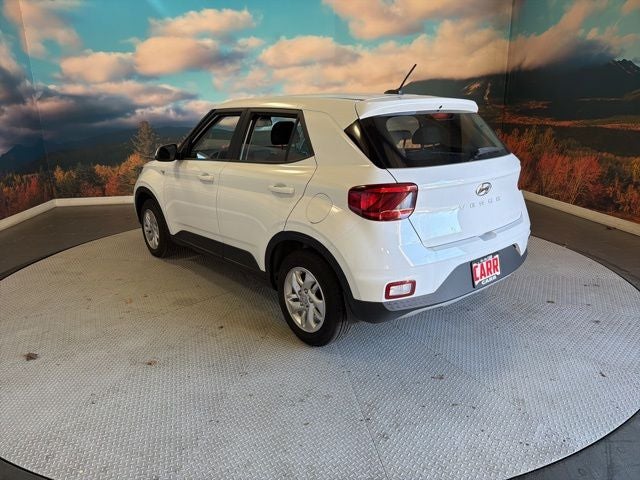 2023 Hyundai Venue SE
