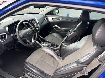 2013 Hyundai Veloster Base w/Black