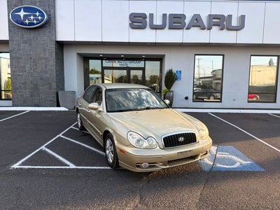 2002 Hyundai Sonata Base