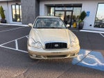 2002 Hyundai Sonata Base
