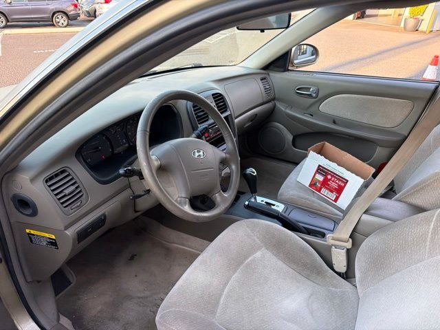 2002 Hyundai Sonata Base