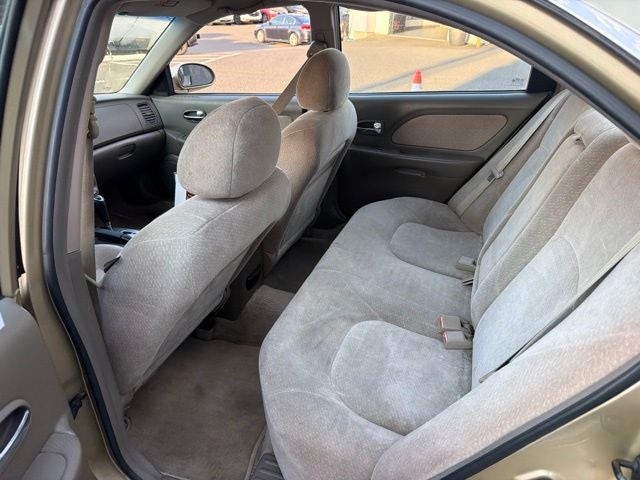 2002 Hyundai Sonata Base