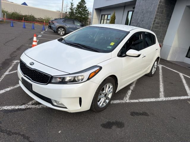 2017 Kia Forte5 LX