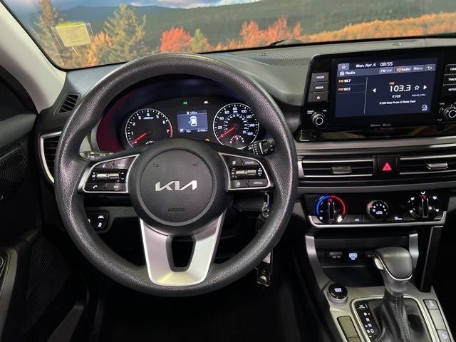 2023 Kia Seltos LX