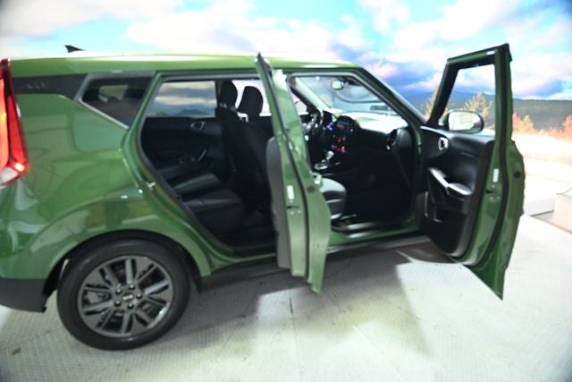 2021 Kia Soul EX