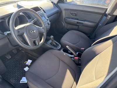 2013 Kia Soul Base