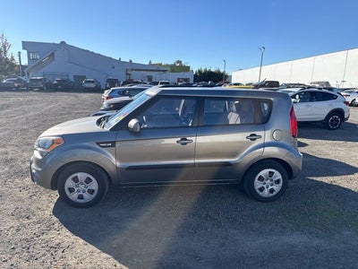 2013 Kia Soul Base