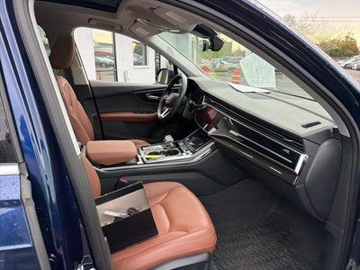 2022 Audi Q7 55 Premium Plus quattro
