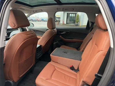 2022 Audi Q7 55 Premium Plus quattro