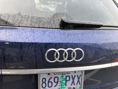 2022 Audi Q7 55 Premium Plus quattro